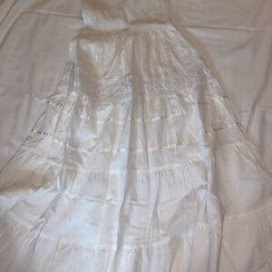 Chic Strapless White Dress